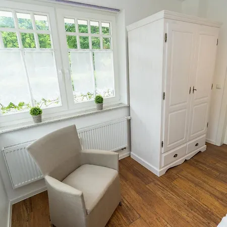 Komfort-ferienwohnung Hansa By Meer-ferienwohnungen 宾茨